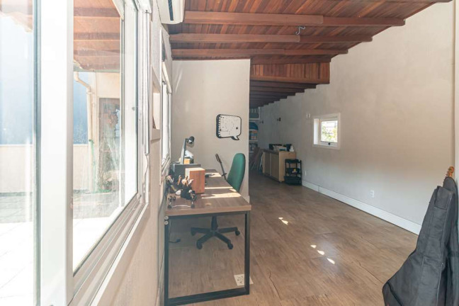 Imagem Imóvel com 3 Quartos à Venda, 170 m² em Auxiliadora - Porto Alegre