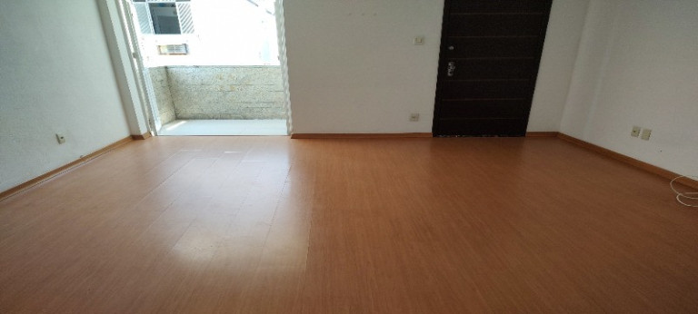 Imagem Imóvel com 4 Quartos à Venda, 110 m² em Engenho De Dentro - Rio De Janeiro Imagem Imóvel com 4 Quartos à Venda, 110 m² em Engenho De Dentro - Rio De Janeiro