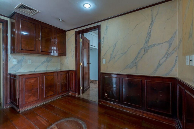 Imagem Apartamento com 3 Quartos à Venda, 185 m² em Itaim Bibi - São Paulo