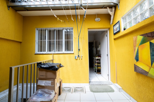 Imagem Casa com 2 Quartos à Venda, 143 m² em Cerqueira César - São Paulo