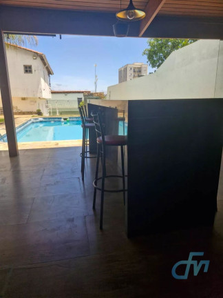 Imagem Casa com 2 Quartos à Venda, 333 m² em Vila Lavínia - Mogi Das Cruzes