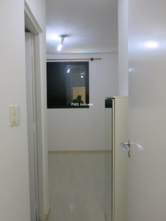 Imagem Imóvel com 3 Quartos à Venda, 73 m² em Vila Olímpia - São Paulo Imagem Imóvel com 3 Quartos à Venda, 73 m² em Vila Olímpia - São Paulo