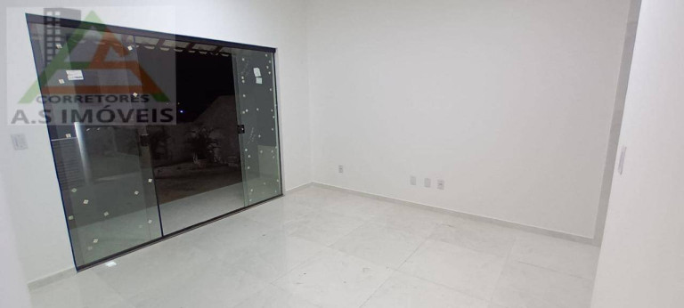 Casa com 3 Quartos à Venda,  em Várzea Das Moças - São Gonçalo