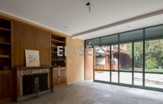 Imagem Sobrado com 4 Quartos à Venda, 533 m² em Real Parque - São Paulo Imagem Sobrado com 4 Quartos à Venda, 533 m² em Real Parque - São Paulo