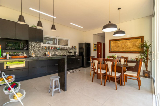 Imagem Casa com 3 Quartos à Venda, 285 m² em Caguassu - Sorocaba