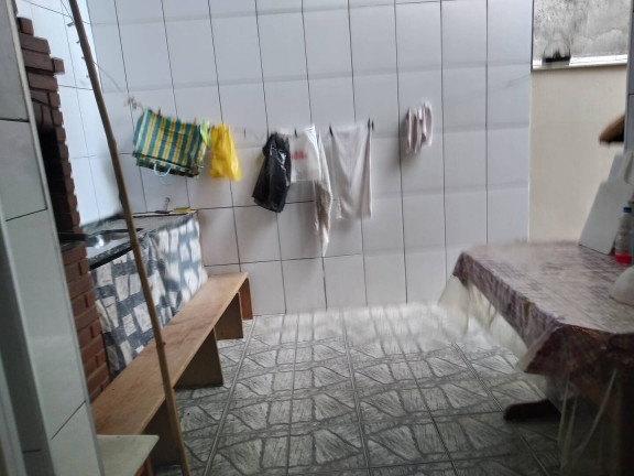 Imagem Casa com 2 Quartos à Venda, 125 m² em Casa Grande - Diadema