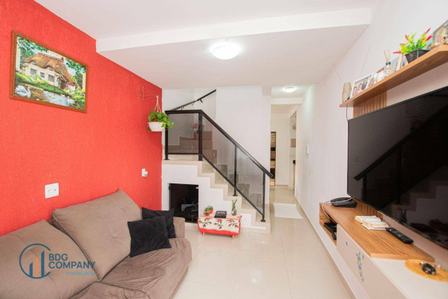 Imagem Sobrado com 3 Quartos à Venda, 126 m² em Orfãs - Ponta Grossa