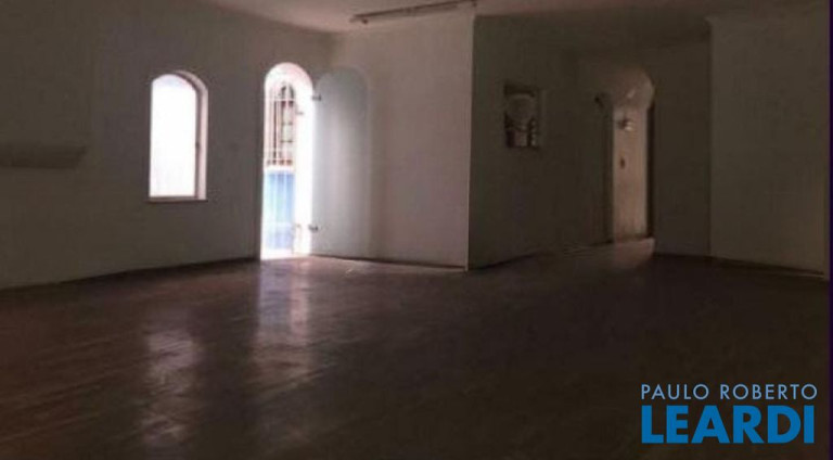 Imagem Sobrado com 3 Quartos para Alugar, 281 m² em Jardim - Santo André Imagem Sobrado com 3 Quartos para Alugar, 281 m² em Jardim - Santo André