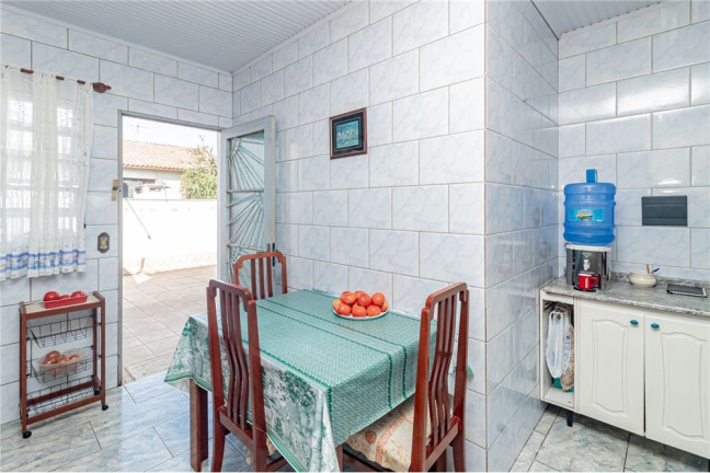 Imagem Casa com 2 Quartos à Venda,  em Jardim Itu - Porto Alegre