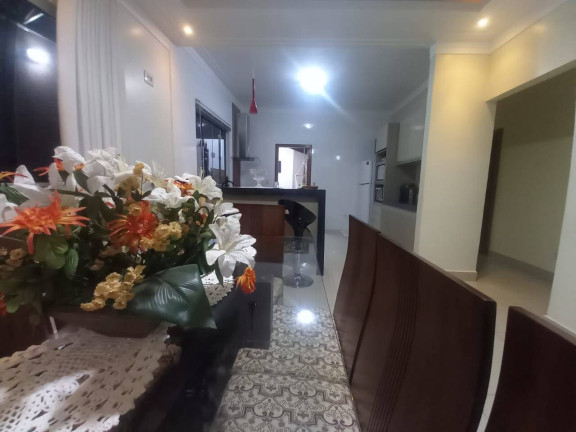 Casa com 3 Quartos à Venda, 300 m² em Residencial Veneza - Anápolis