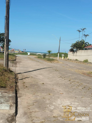 Casa com 3 Quartos à Venda,  em Jardim Grandesp - Itanhaém