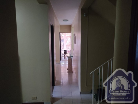 Imagem Sobrado com 3 Quartos à Venda, 244 m² em Vila Lavínia - Mogi Das Cruzes