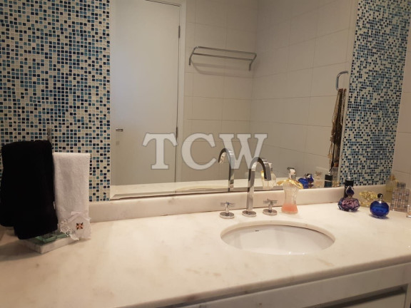 Imagem Apartamento com 4 Quartos à Venda, 154 m² em Campo Belo - São Paulo