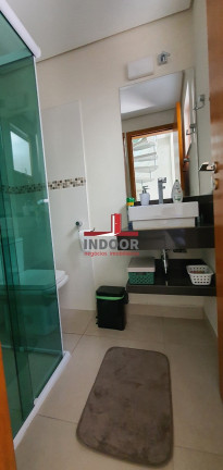 Imagem Casa com 2 Quartos à Venda, 120 m² em Vila Nivi - São Paulo