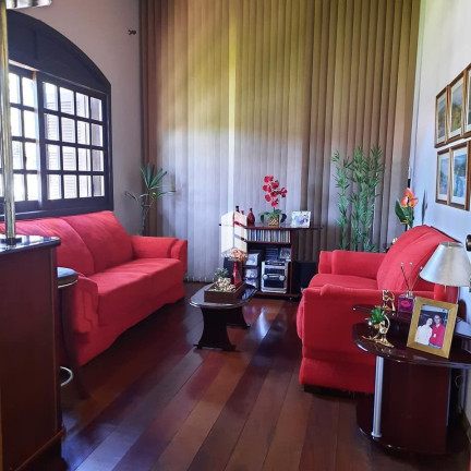 Imagem Casa com 3 Quartos à Venda, 225 m² em Tancredo Neves - Santa Maria