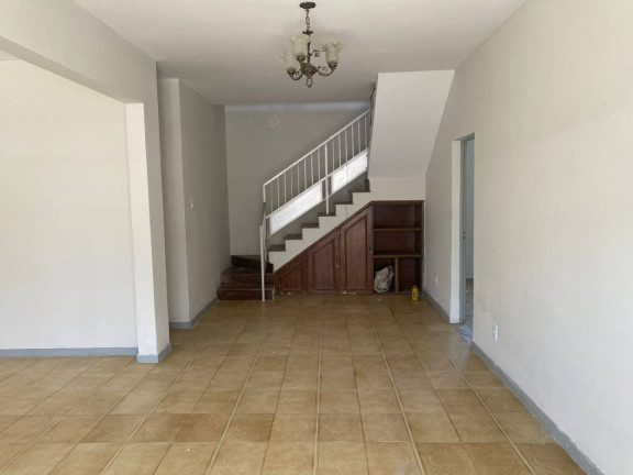 Imagem Casa com 5 Quartos à Venda, 256 m² em Inácio Barbosa - Aracaju Imagem Casa com 5 Quartos à Venda, 256 m² em Inácio Barbosa - Aracaju