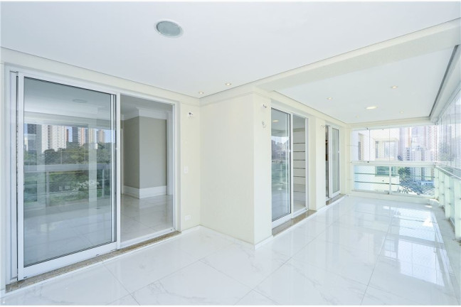 Imagem Apartamento com 3 Quartos à Venda, 177 m² em Panamby - São Paulo Imagem Apartamento com 3 Quartos à Venda, 177 m² em Panamby - São Paulo