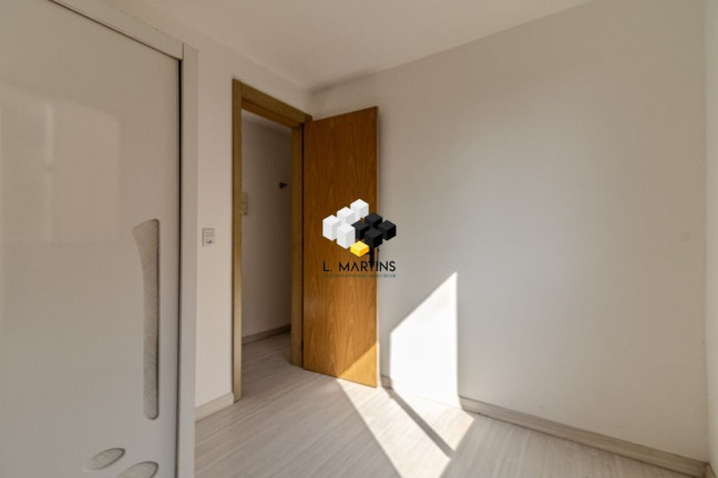 Imagem Apartamento com 2 Quartos à Venda, 45 m² em Jardim Leopoldina - Porto Alegre