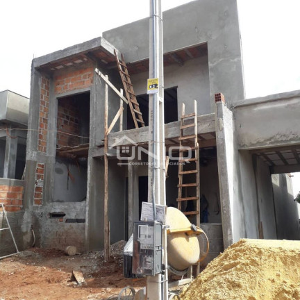 Imagem Casa com 3 Quartos à Venda, em São Francisco - Pato Branco Imagem Casa com 3 Quartos à Venda, em São Francisco - Pato Branco