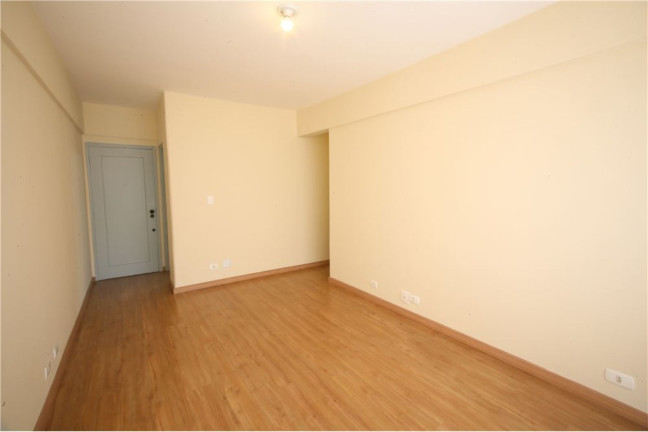 Imagem Apartamento com 3 Quartos à Venda, 77 m² em Cerqueira César - São Paulo