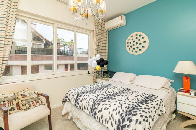 Imagem Apartamento com 3 Quartos à Venda, 113 m² em Petrópolis - Porto Alegre Imagem Apartamento com 3 Quartos à Venda, 113 m² em Petrópolis - Porto Alegre
