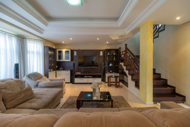 Casa com 5 Quartos à Venda, 329 m² em Vila Izabel - Curitiba