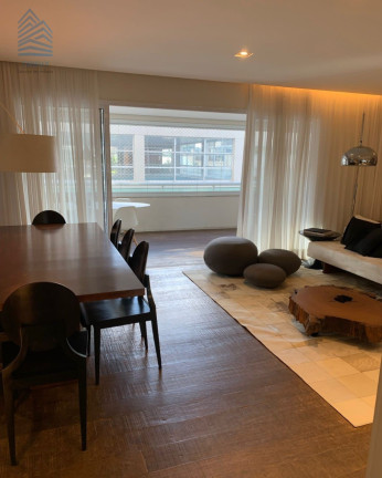 Imagem Imóvel com 3 Quartos à Venda, 150 m² em Brooklin - São Paulo