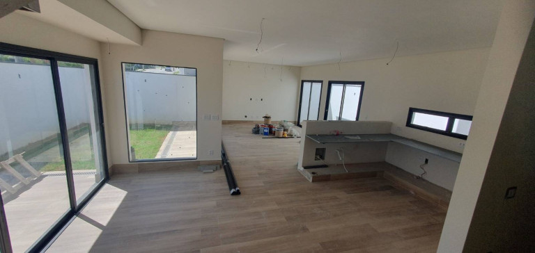 Casa de Condomínio com 3 Quartos à Venda, 194 m² em Cajuru Do Sul - Sorocaba