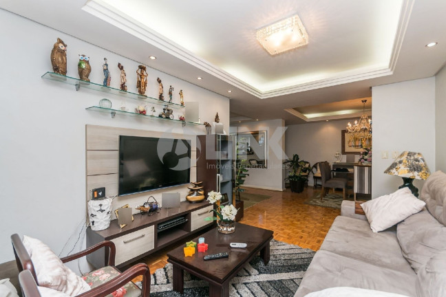 Imagem Apartamento com 3 Quartos à Venda, 129 m² em Jardim Lindóia - Porto Alegre Imagem Apartamento com 3 Quartos à Venda, 129 m² em Jardim Lindóia - Porto Alegre