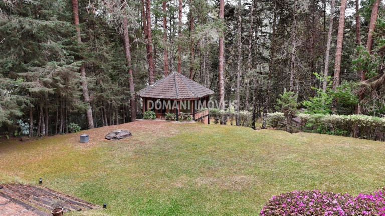 Imagem Casa com 6 Quartos à Venda, 565 m² em Região De Capivari - Campos Do Jordão