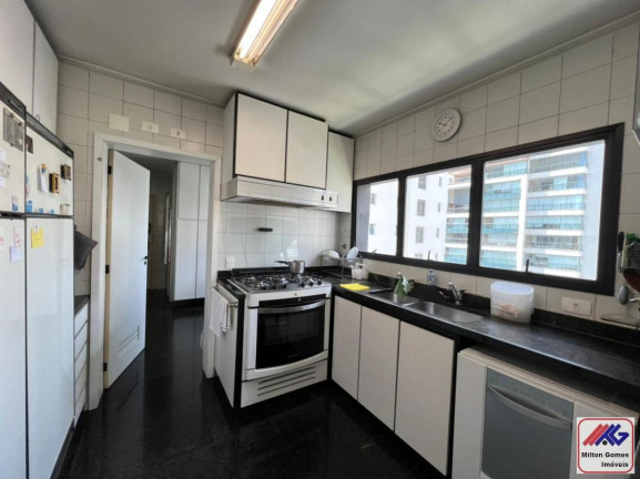 Imagem Apartamento com 3 Quartos à Venda, 220 m² em Itaim Bibi - São Paulo Imagem Apartamento com 3 Quartos à Venda, 220 m² em Itaim Bibi - São Paulo