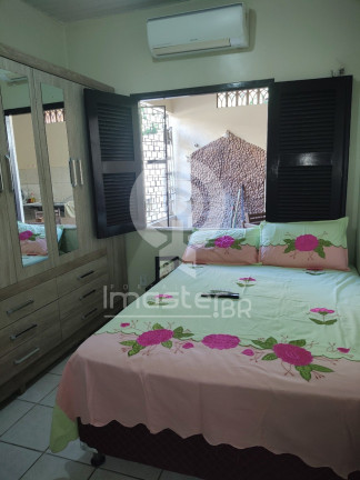 Imagem Casa com 2 Quartos à Venda,  em Lagoa Redonda - Fortaleza