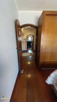Imagem Imóvel com 3 Quartos à Venda, 313 m² em Vila Scarpelli - Santo André Imagem Imóvel com 3 Quartos à Venda, 313 m² em Vila Scarpelli - Santo André