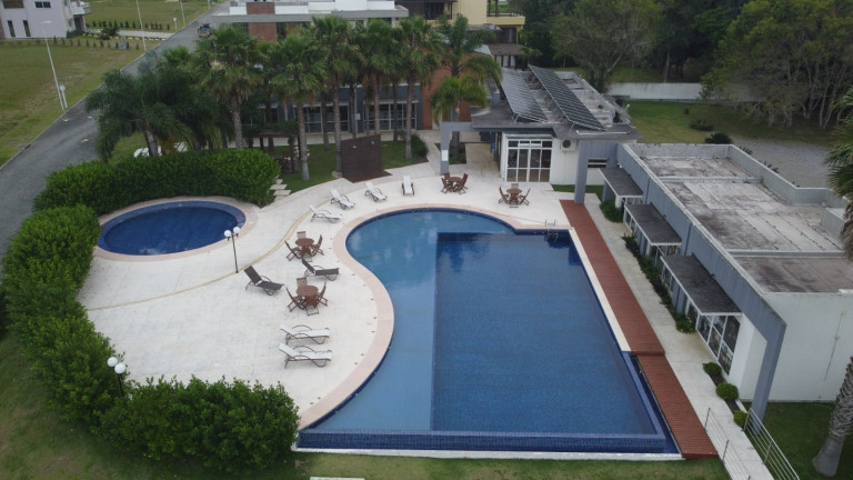 Imagem Terreno à Venda, 1.043 m² em Praia Do Rosa - Imbituba Imagem Terreno à Venda, 1.043 m² em Praia Do Rosa - Imbituba
