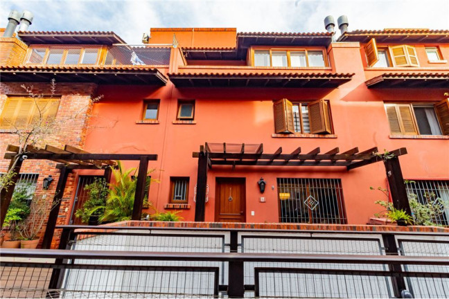 Imagem Casa de Condomínio com 3 Quartos à Venda, 214 m² em Vila Jardim - Porto Alegre