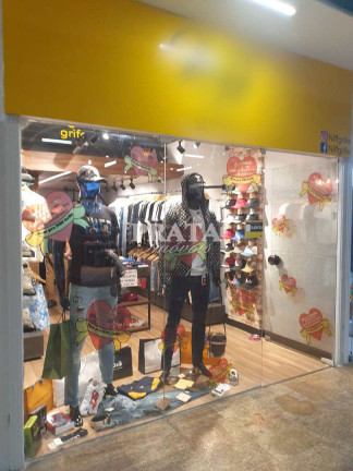 Imóvel Comercial à Venda, 24 m² em Gonzaga - Santos