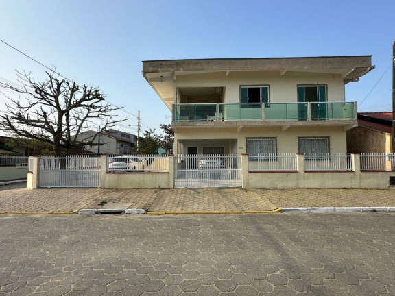 Imagem Casa com 6 Quartos à Venda, 200 m² em Centro - Balneário Barra Do Sul