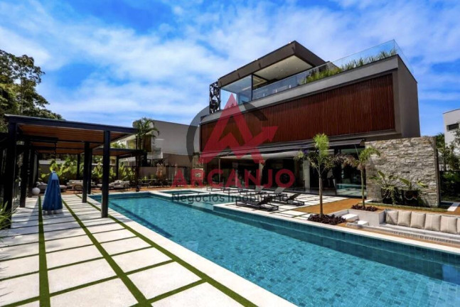 Foto do imóvel Casa com 8 Quartos à Venda, 1 m² em Riviera - Bertioga Foto do imóvel Casa com 8 Quartos à Venda, 1 m² em Riviera - Bertioga