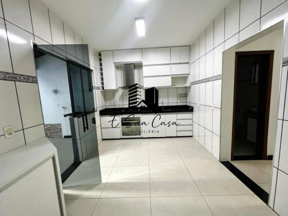 Imagem Casa com 3 Quartos à Venda, 130 m² em Cabral - Contagem Imagem Casa com 3 Quartos à Venda, 130 m² em Cabral - Contagem