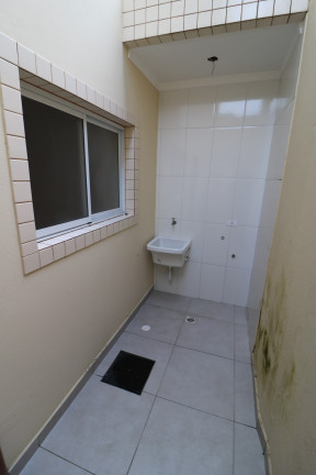 Imagem Casa com 2 Quartos à Venda, 65 m² em Sítio Do Campo - Praia Grande