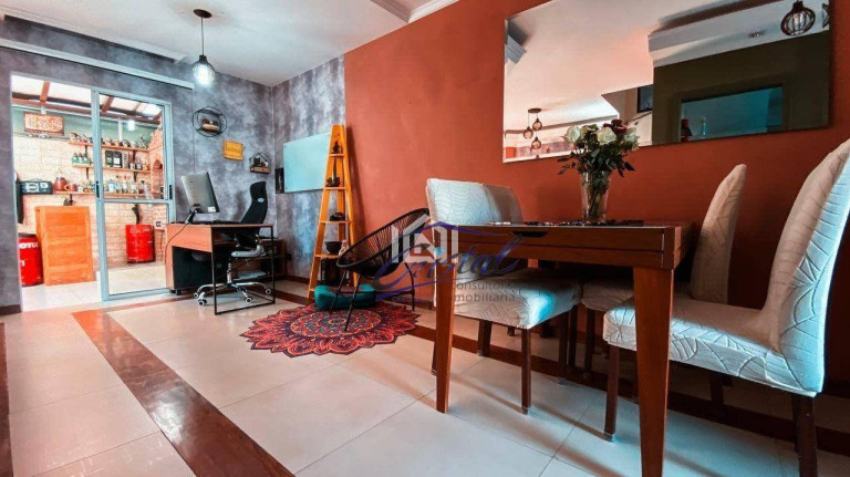 Imagem Casa com 2 Quartos à Venda, 98 m² em Granja Viana - Cotia