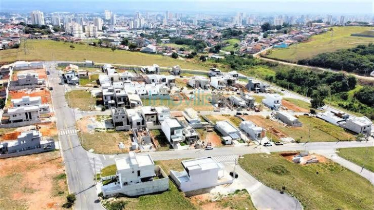 Terreno à Venda, 125 m² em Morada Dos Nobres - Taubaté