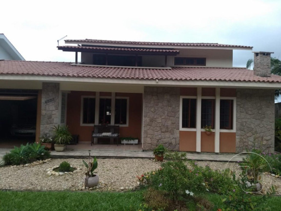 Imagem Casa com 4 Quartos à Venda, 300 m² em Ponta De Baixo - São José Imagem Casa com 4 Quartos à Venda, 300 m² em Ponta De Baixo - São José