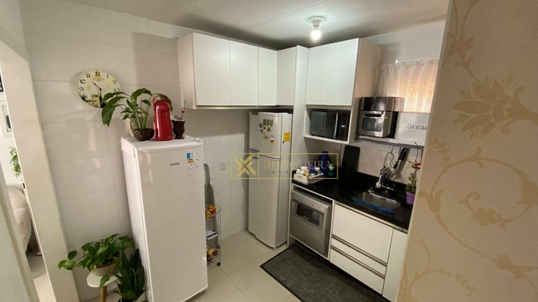 Imagem Apartamento com 3 Quartos à Venda, 50 m² em Barreiros - São José