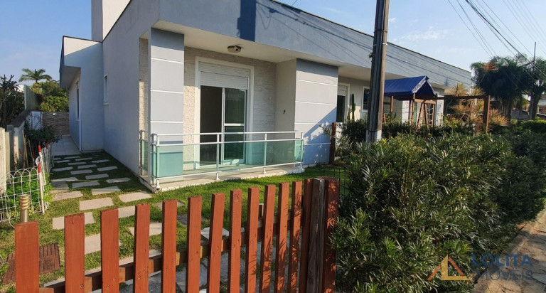 Imagem Casa com 4 Quartos à Venda, 224 m² em Ponta Das Canas - Florianópolis Imagem Casa com 4 Quartos à Venda, 224 m² em Ponta Das Canas - Florianópolis