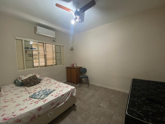 Imagem Casa com 4 Quartos à Venda, 200 m² em São Francisco - Campo Grande Imagem Casa com 4 Quartos à Venda, 200 m² em São Francisco - Campo Grande