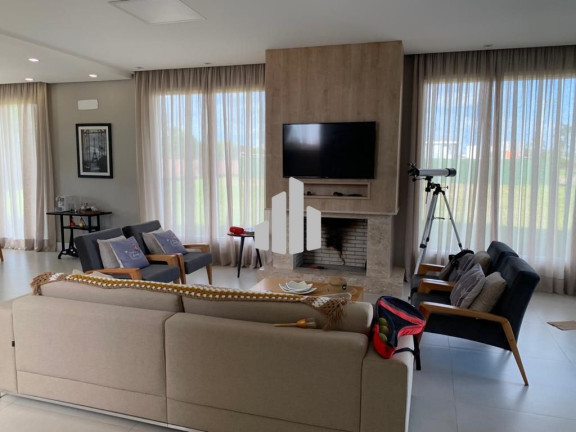 Imagem Casa de Condomínio com 4 Quartos à Venda, 320 m² em Guarita - Torres