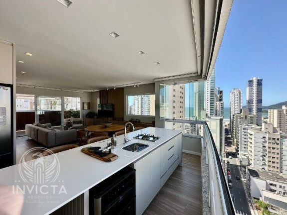 Imagem Cobertura com 4 Quartos à Venda, 240 m² em Centro - Balneário Camboriú