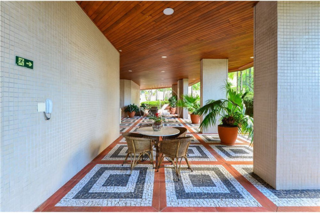 Imagem Apartamento com 1 Quarto à Venda, 266 m² em Vila Suzana - São Paulo