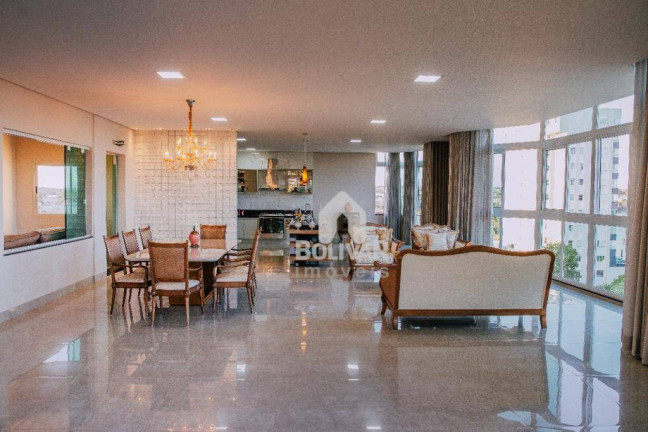 Apartamento com 4 Quartos à Venda, 230 m² em Setor Central - Itumbiara